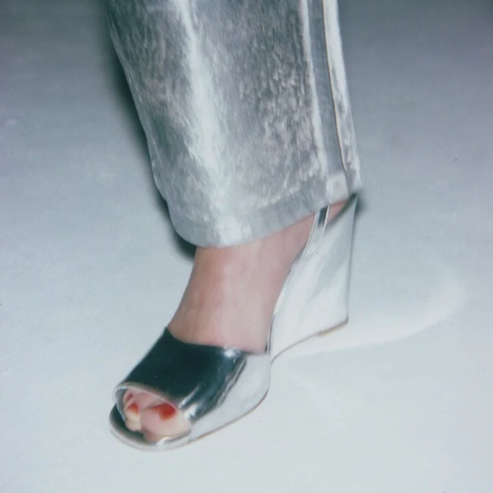 Yves Wedge - Image 6