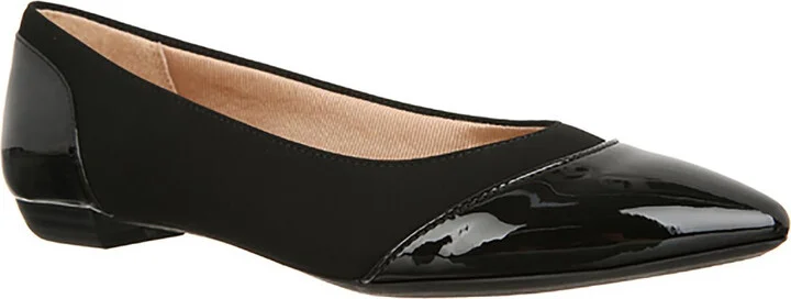 Zaria Womens Slip On Round Toe Ballet Flats