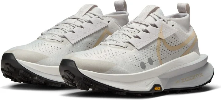 Grey/ Sand Drift/ White/ Black