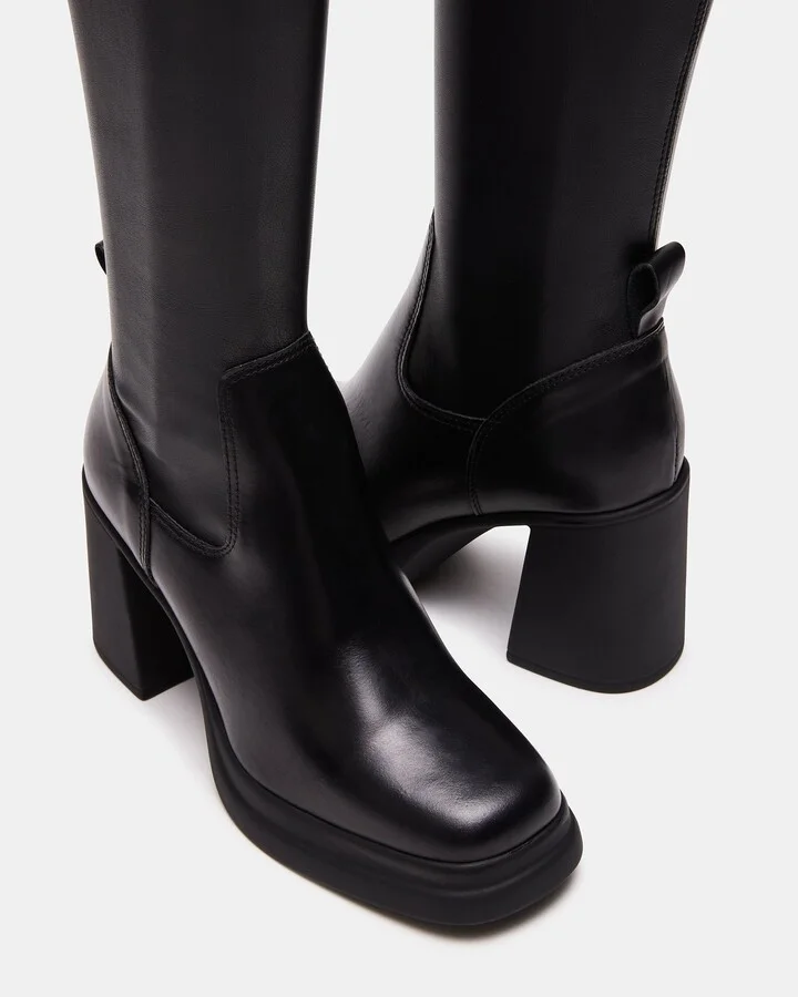 Zenovia Black - Image 4