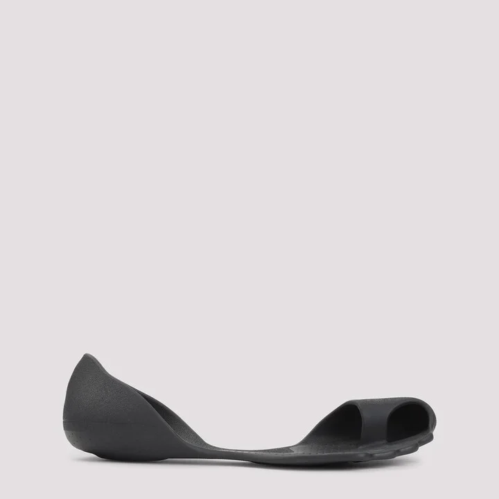 Zero Sneakers