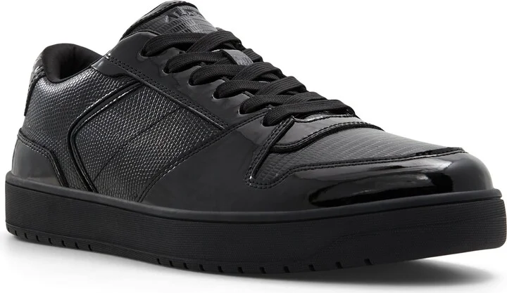 Zethan Sneaker