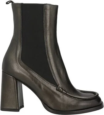 Zinda Woman Ankle boots