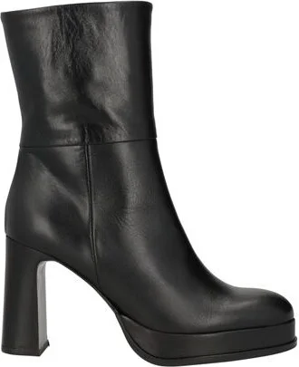 Zinda Woman Ankle boots