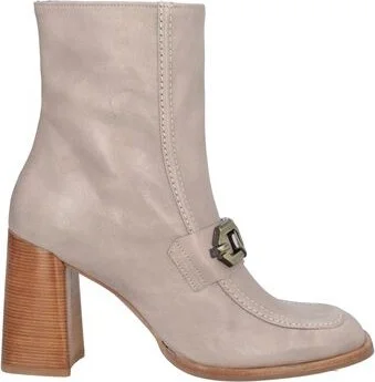 Zinda Woman Ankle boots
