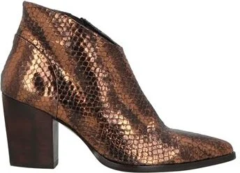 Zinda Woman Ankle boots
