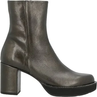 Zinda Woman Ankle boots