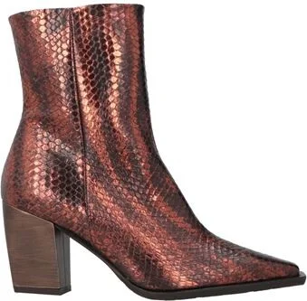 Zinda Woman Ankle boots