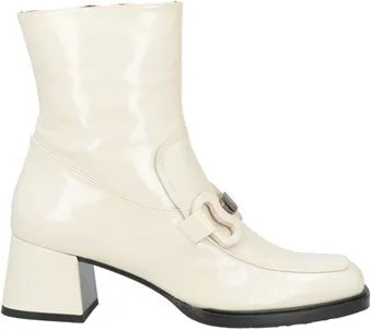 Zinda Woman Ankle boots