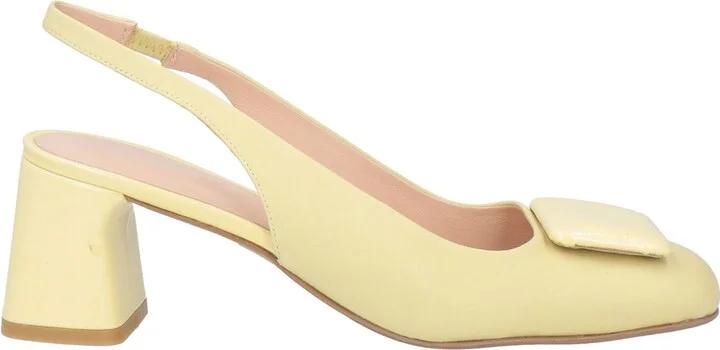 Zinda Woman Pumps - Image 3