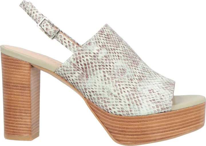 Zinda Woman Sandals - Image 3