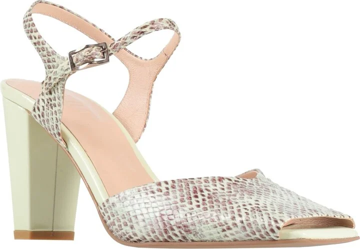 Zinda Woman Sandals - Image 4