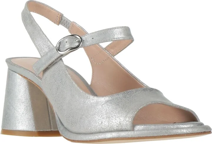 Zinda Woman Sandals - Image 4