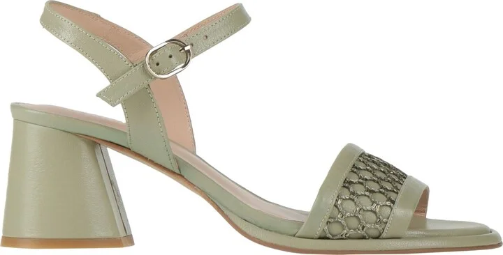 Zinda Woman Sandals - Image 3