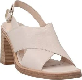 Zinda Woman Sandals - Image 2