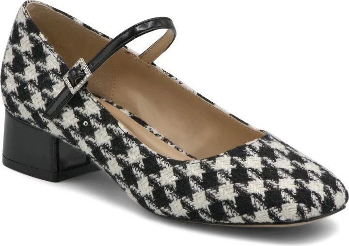 Zinnia Mary Jane Pump