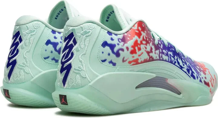 Zion 3 "Mud, Sweat, and Tears" sneakers - Image 3