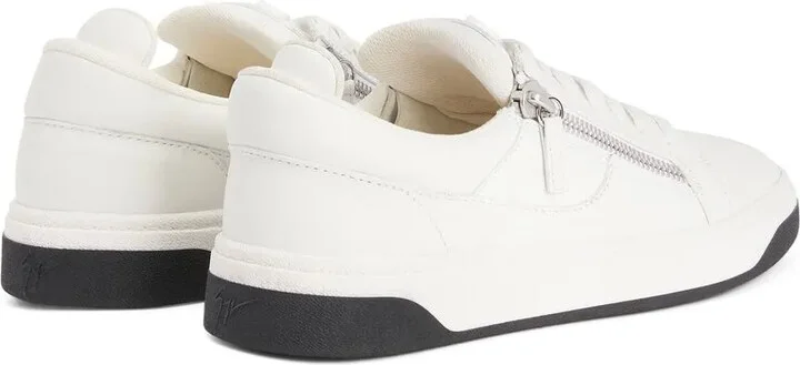 Zip-Details Low-Top Sneakers - Image 3