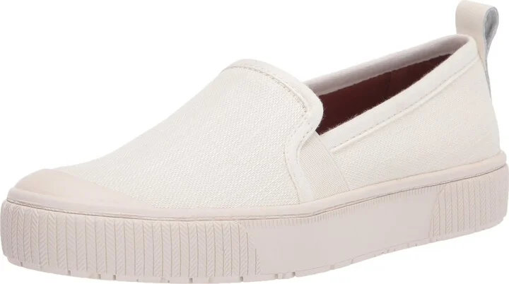 ZODIAC Womens Ciara Sneaker White 5 M