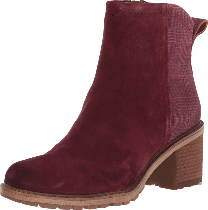 ZODIAC Womens Greyson Ankle Boot Wine 5 M
