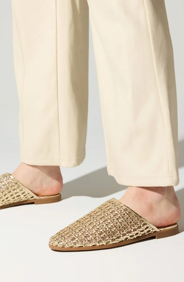 Zoe Mule - Image 2
