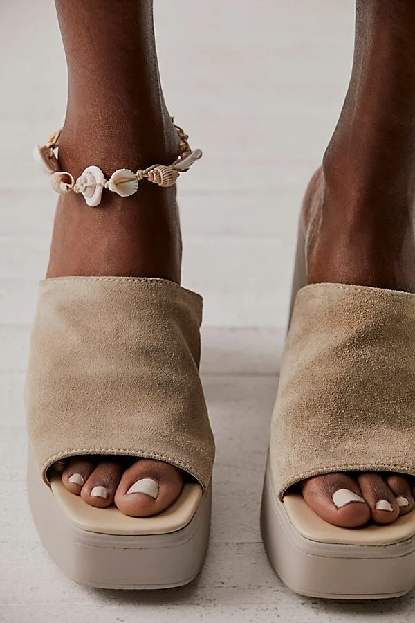 Diamond Suede