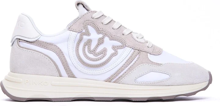 Zoe Sneakers