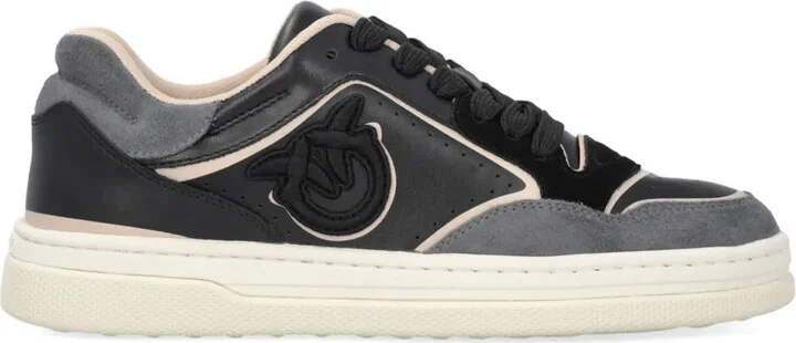 Zoe sneakers