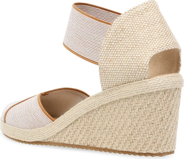 Zoey Wedge Sandal - Image 2