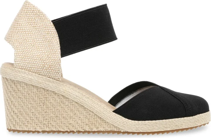 Zoey Wedge Sandal - Image 11