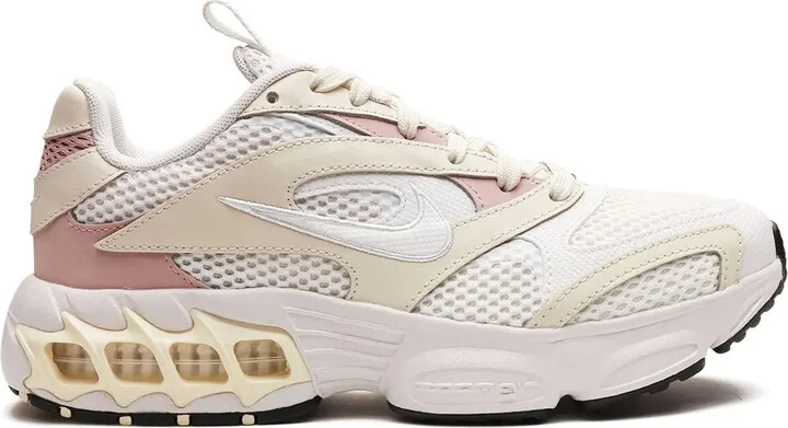 Zoom Air Fire low-top sneakers