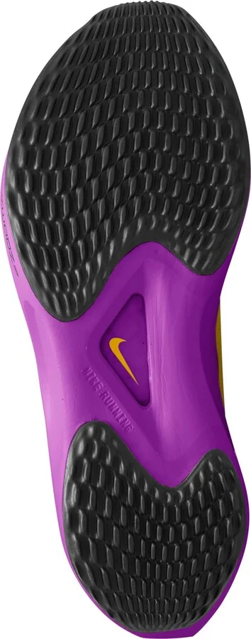 Zoom Fly 5 Running Shoe - Image 3