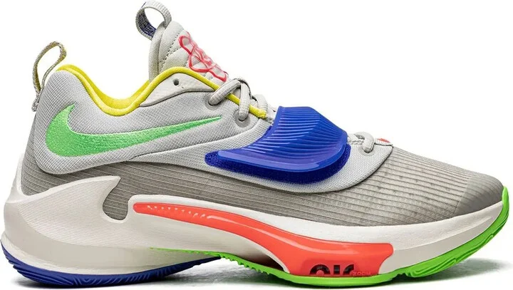 Zoom Freak 3 "Primary Colors" sneakers