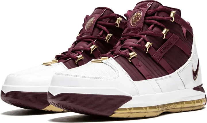 Zoom LeBron 3 "Christ The King" sneakers - Image 2