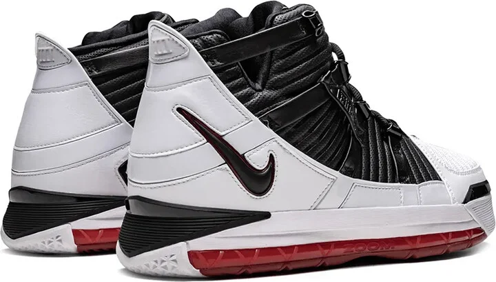 Zoom LeBron III QS "Home Release" sneakers - Image 3