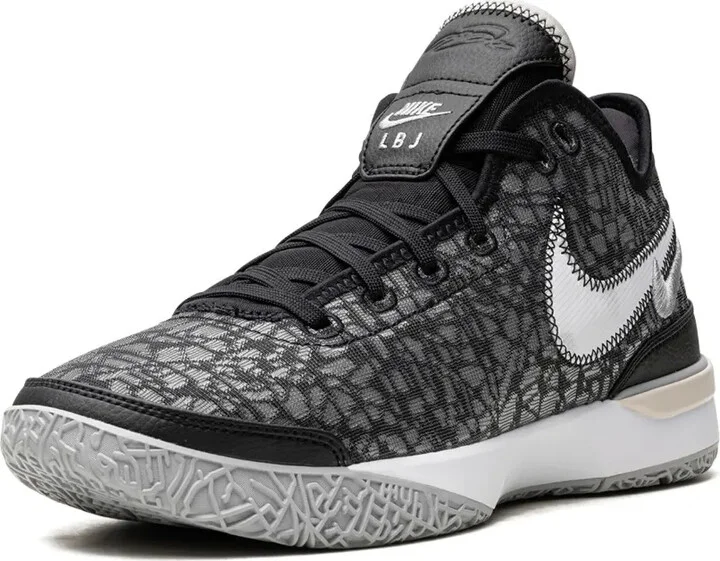 Zoom LeBron NXXT Gen "Black / Wolf Grey" sneakers - Image 3