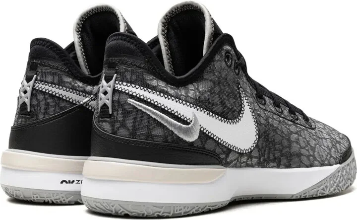 Zoom LeBron NXXT Gen "Black / Wolf Grey" sneakers - Image 4
