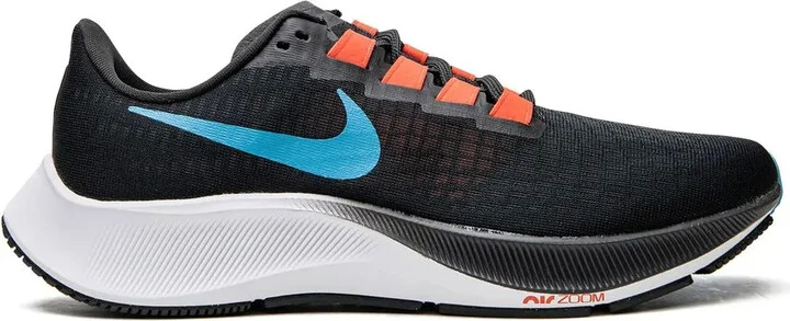 Zoom Pegasus 38 "Off Noir/Light Blue Fury" sneakers