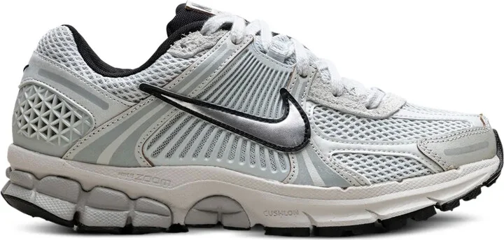 Zoom Vomero 5 "Light Silver/Chrome" sneakers