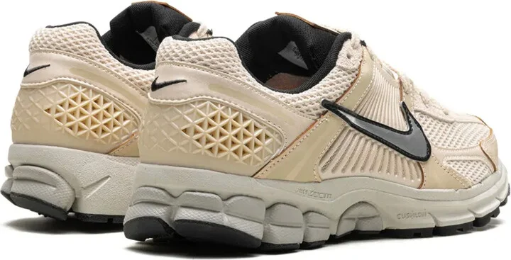 Zoom Vomero 5 "Pearl White/Light Bone/Light Iron Ore/Chrome" sneakers - Image 3