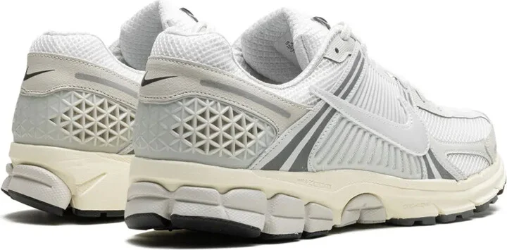 Zoom Vomero 5 "Platinum Tint" sneakers - Image 3