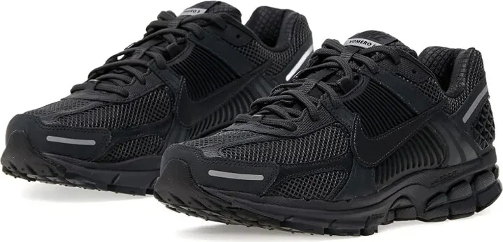 Zoom Vomero 5 ribbed-panel sneakers - Image 2