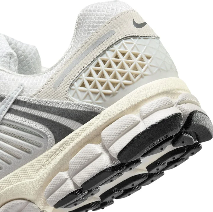 Zoom Vomero 5 Sneaker - Image 8