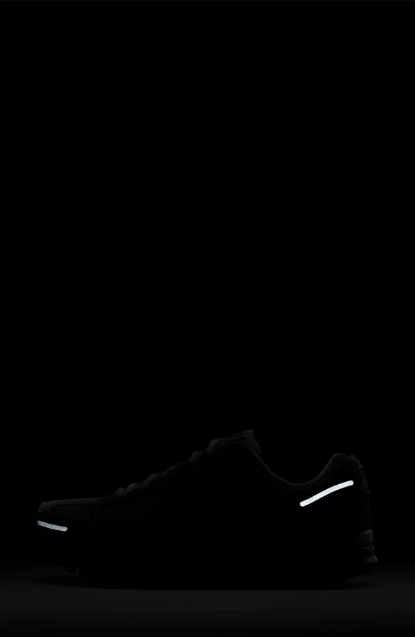 Zoom Vomero 5 Sneaker - Image 10