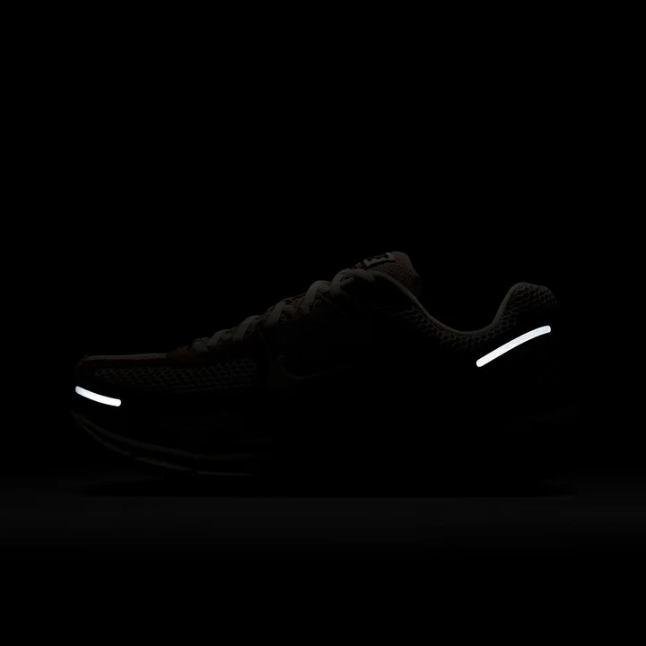 Zoom Vomero 5 Sneaker - Image 9