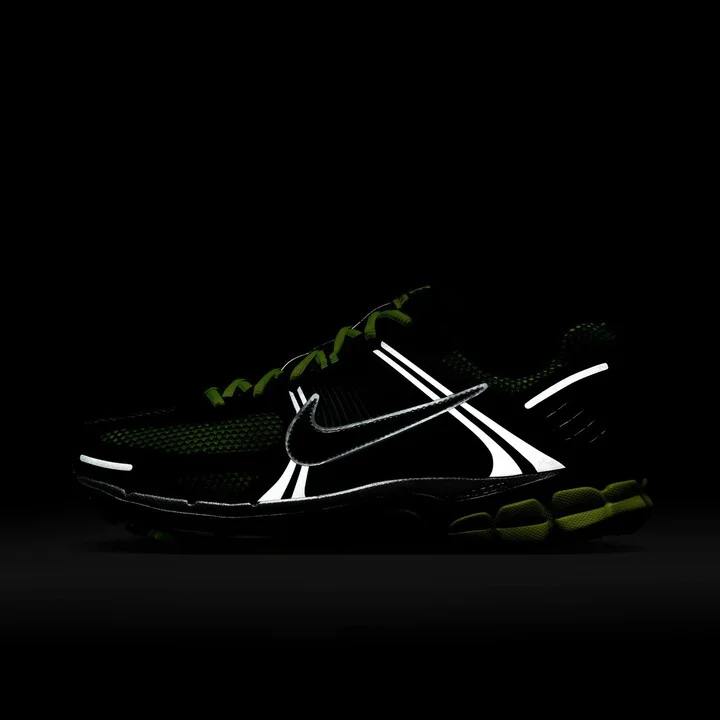 Zoom Vomero 5 Sneaker - Image 11