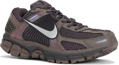 Zoom Vomero 5 Sneakers - Image 2