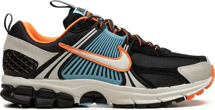 Zoom Vomero 5 sneakers