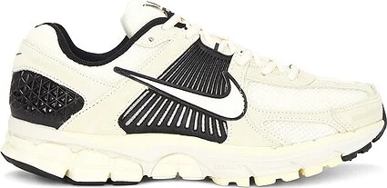 Zoom Vomero 5 Sneakers