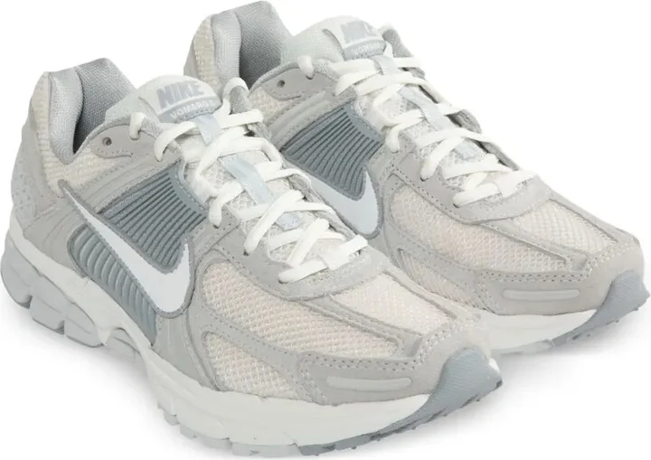 Zoom Vomero 5 WMNS "Pure Platinum" - Image 2